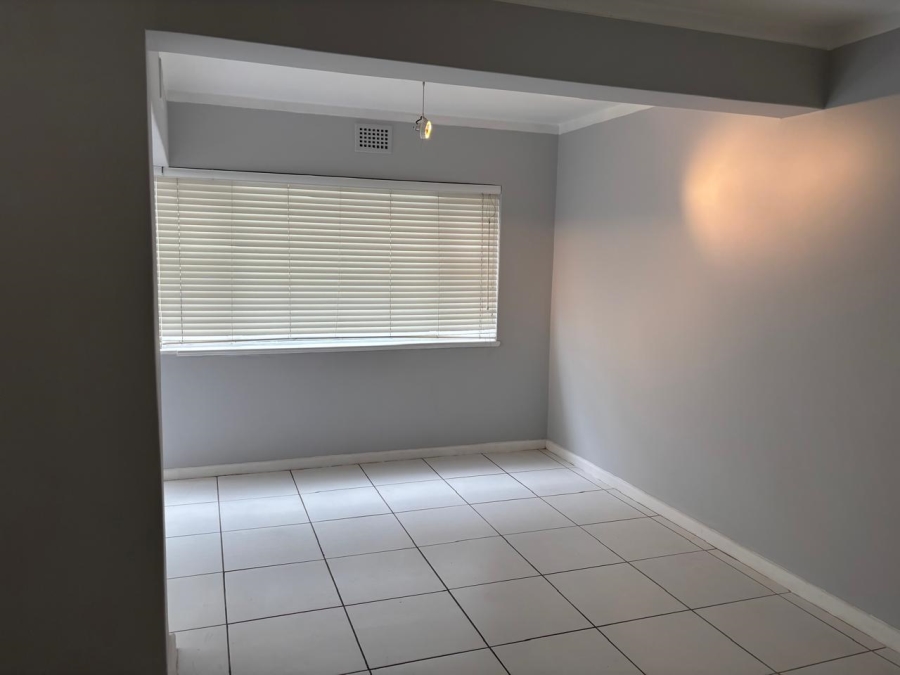 To Let 0 Bedroom Property for Rent in Sea Point Western Cape